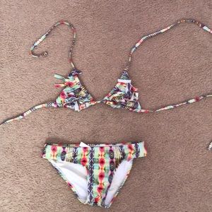 Girl’s pilyq bathing suit